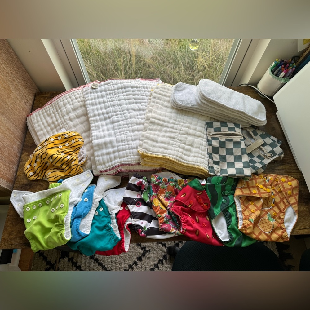 Cloth Diaper Lot - Cloth-eez Prefolds, Pocket Diapers, & Wet Bags